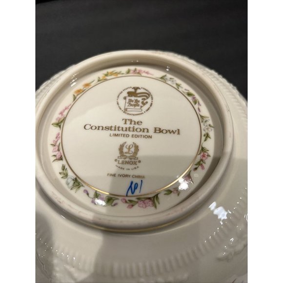 VINTAGE LENOX  THE CONSTITUTION BOWL WITH PAIR OF CANDLESTICKS SET LIMITED - Picture 4 of 9